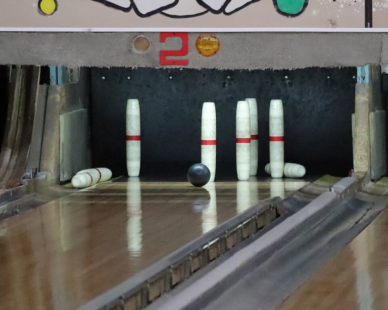 local favorites bowling 1 768x614